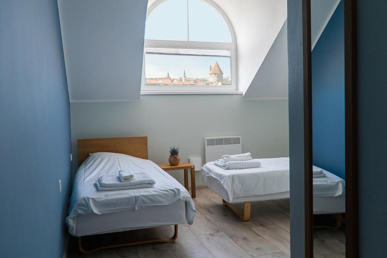 Oldtown Lux Hostel Tallinn Extérieur photo